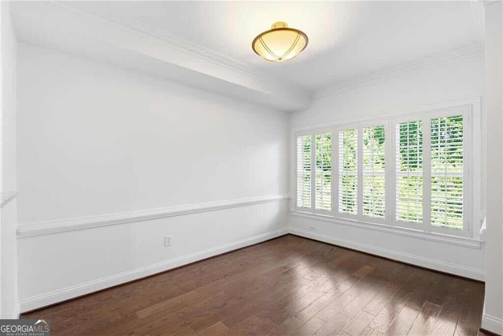 211 Colonial Homes Drive Atlanta - Photo 11
