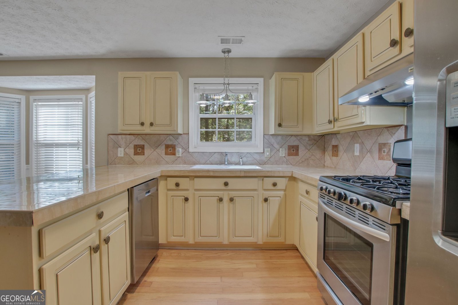 7960 Black Horse Court Cumming - Photo 19