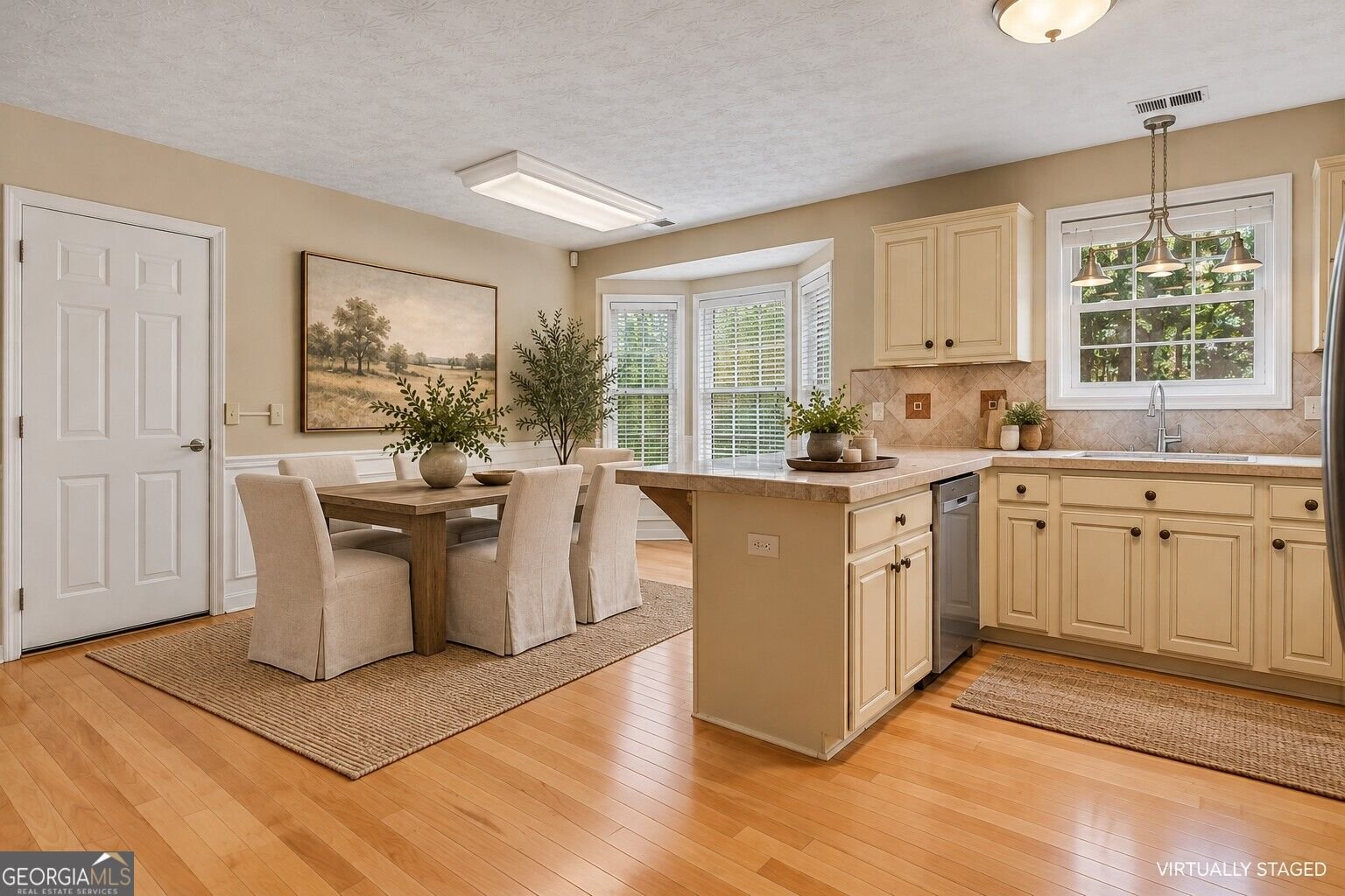 7960 Black Horse Court Cumming - Photo 6