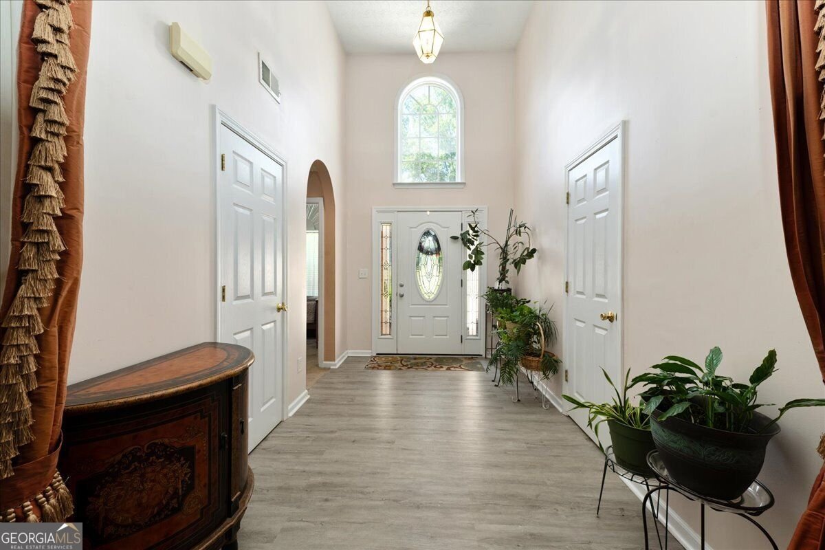 190 Meadowbrook Court Covington - Photo 12
