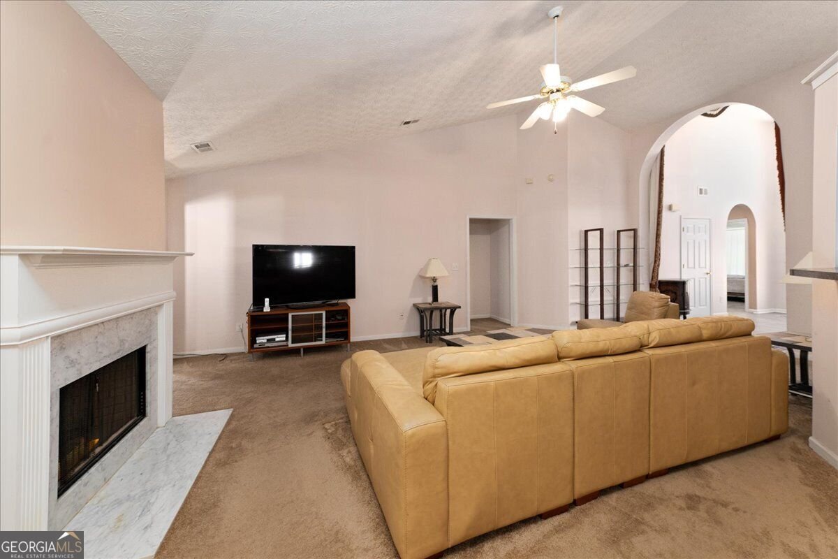 190 Meadowbrook Court Covington - Photo 15