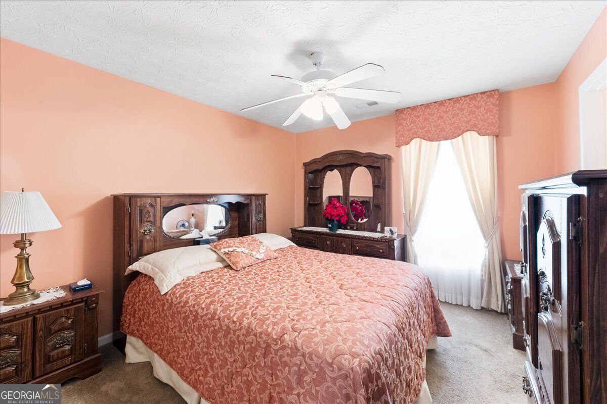 190 Meadowbrook Court Covington - Photo 31