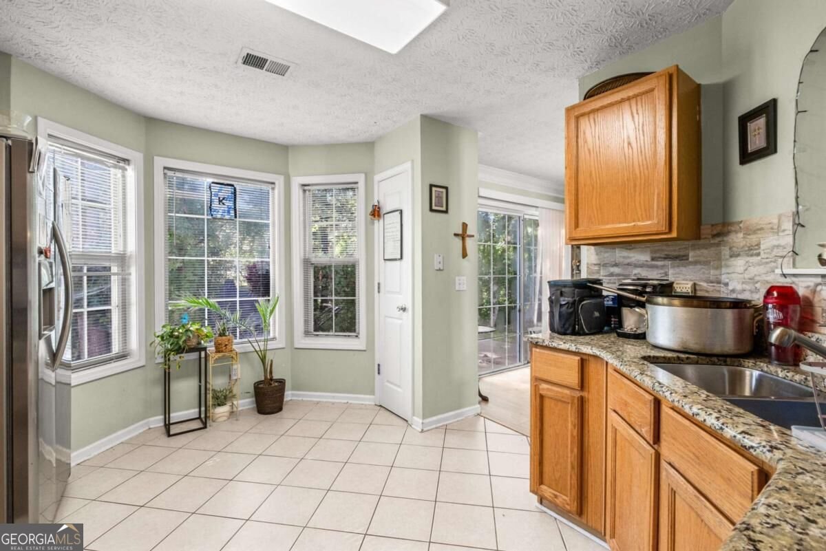 131 Weatherstone Drive Woodstock - Photo 14