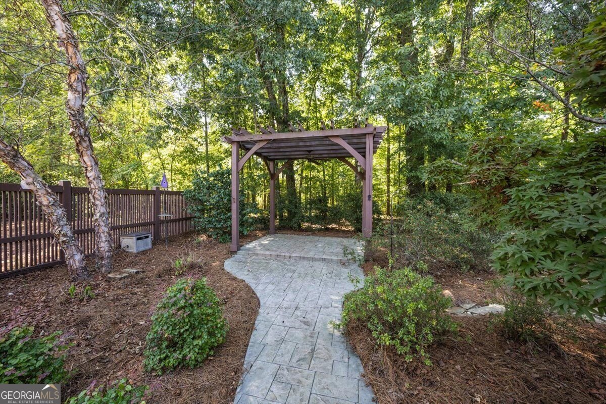 427 Leamington Lane Macon - Photo 35
