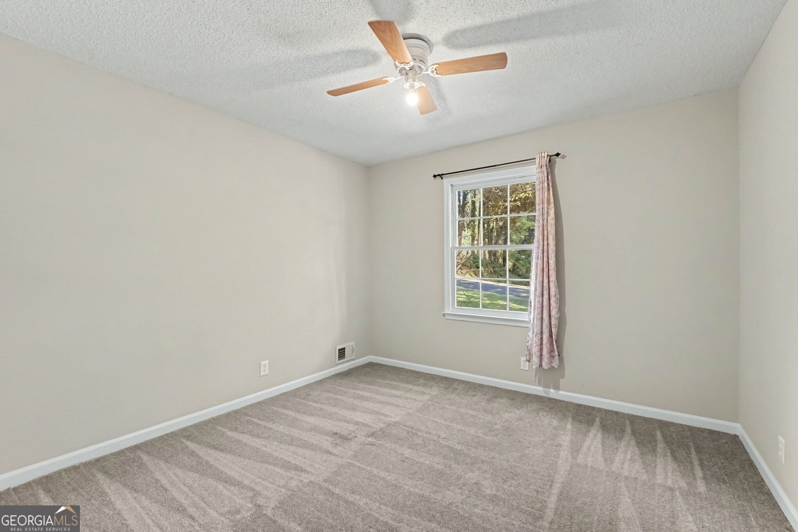 916 Little River Lane Woodstock - Photo 15