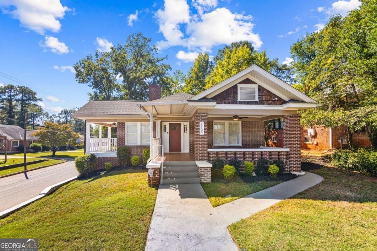 1134 Donnelly Avenue Atlanta - main photo