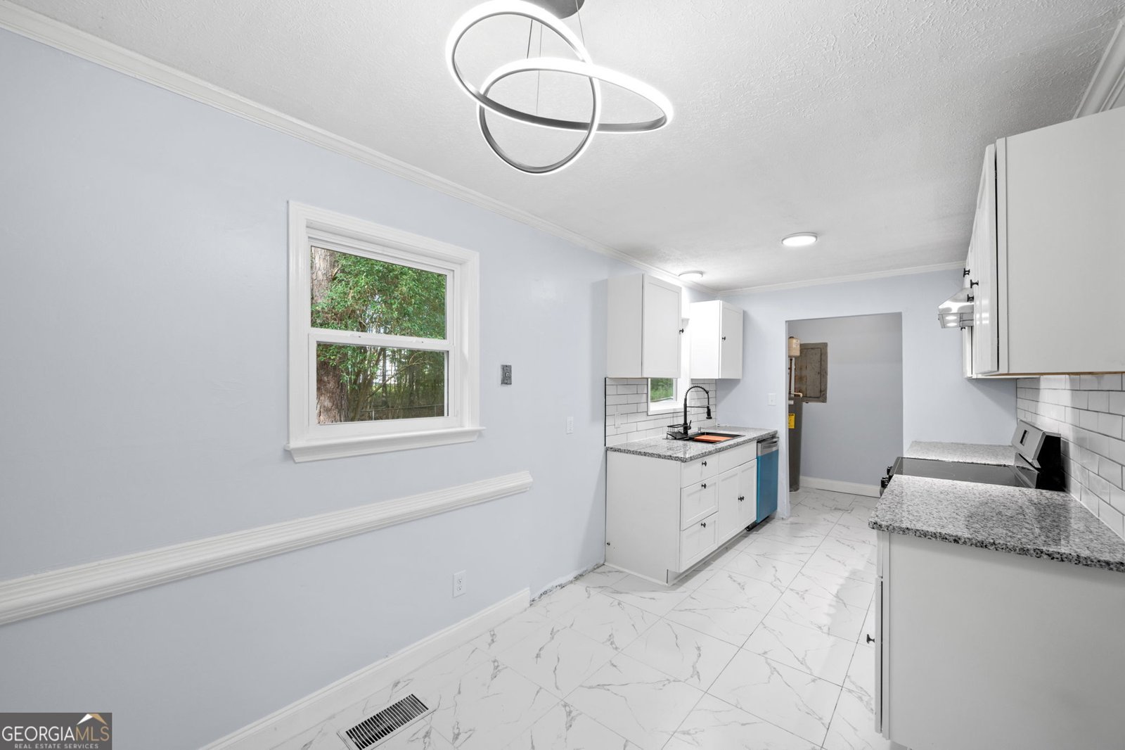 2563 Highway 81 McDonough - Photo 11