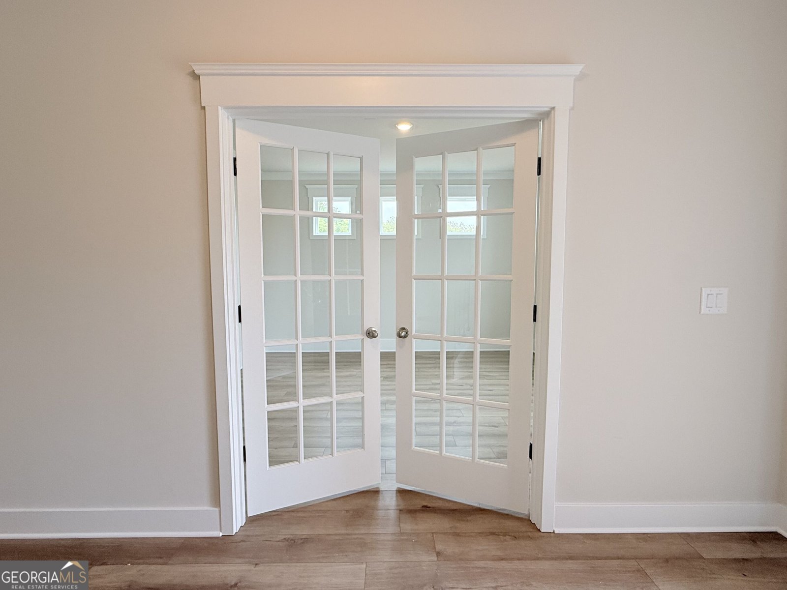 5543 Tullis Drive Gainesville - Photo 8