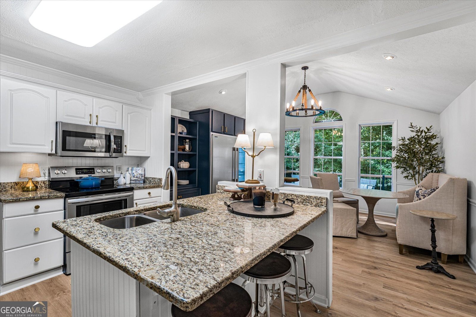 3611 Club Drive Kennesaw - Photo 21