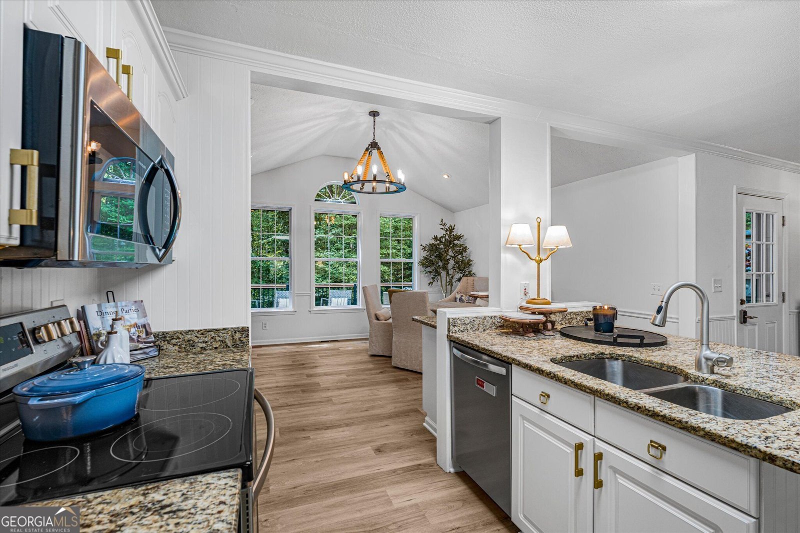 3611 Club Drive Kennesaw - Photo 23