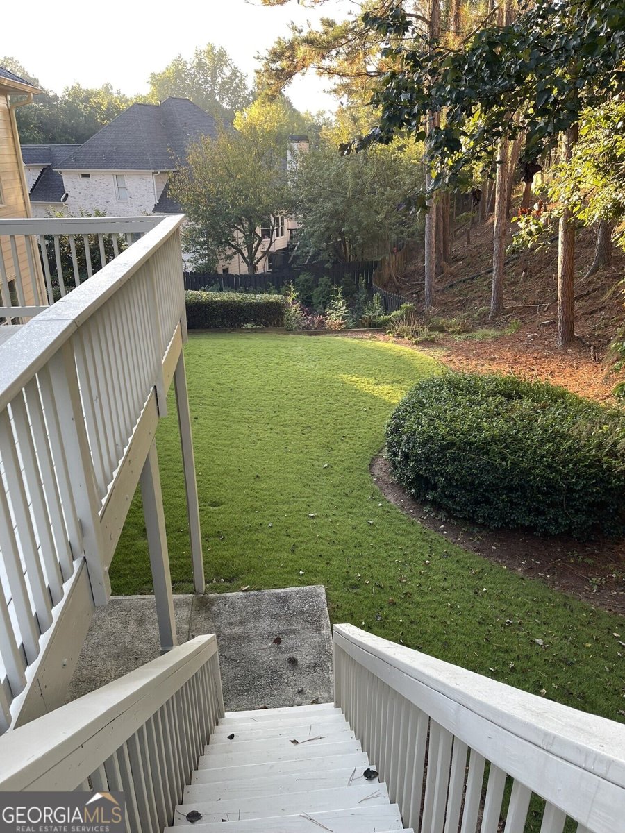 8550 Edwardton Drive Roswell - Photo 16