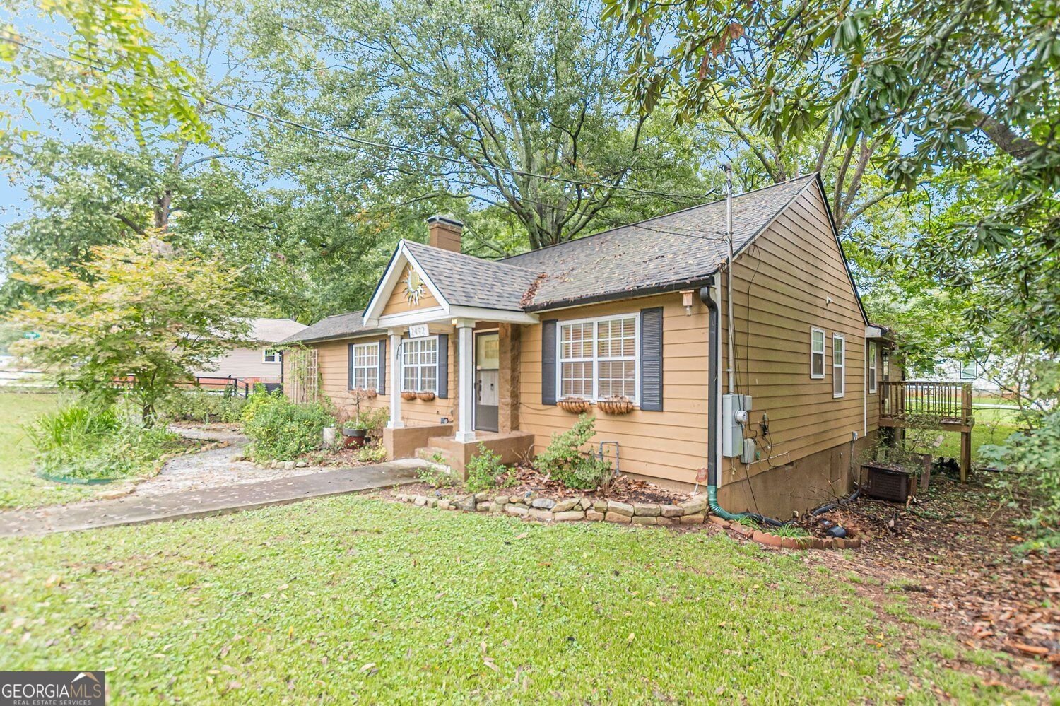 2492 Maple Street East Point - Photo 7