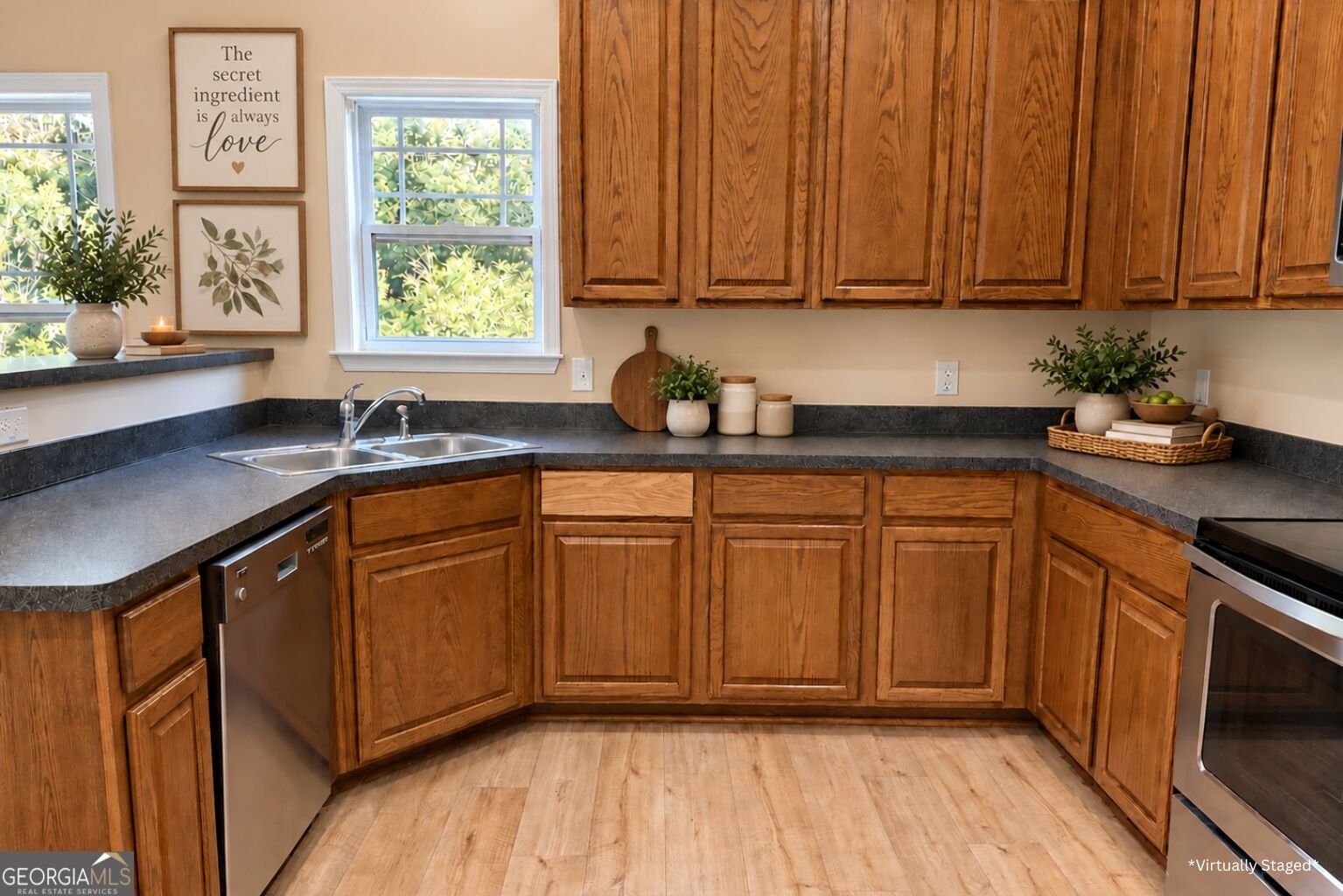620 Ivy Brook Way Macon - Photo 9