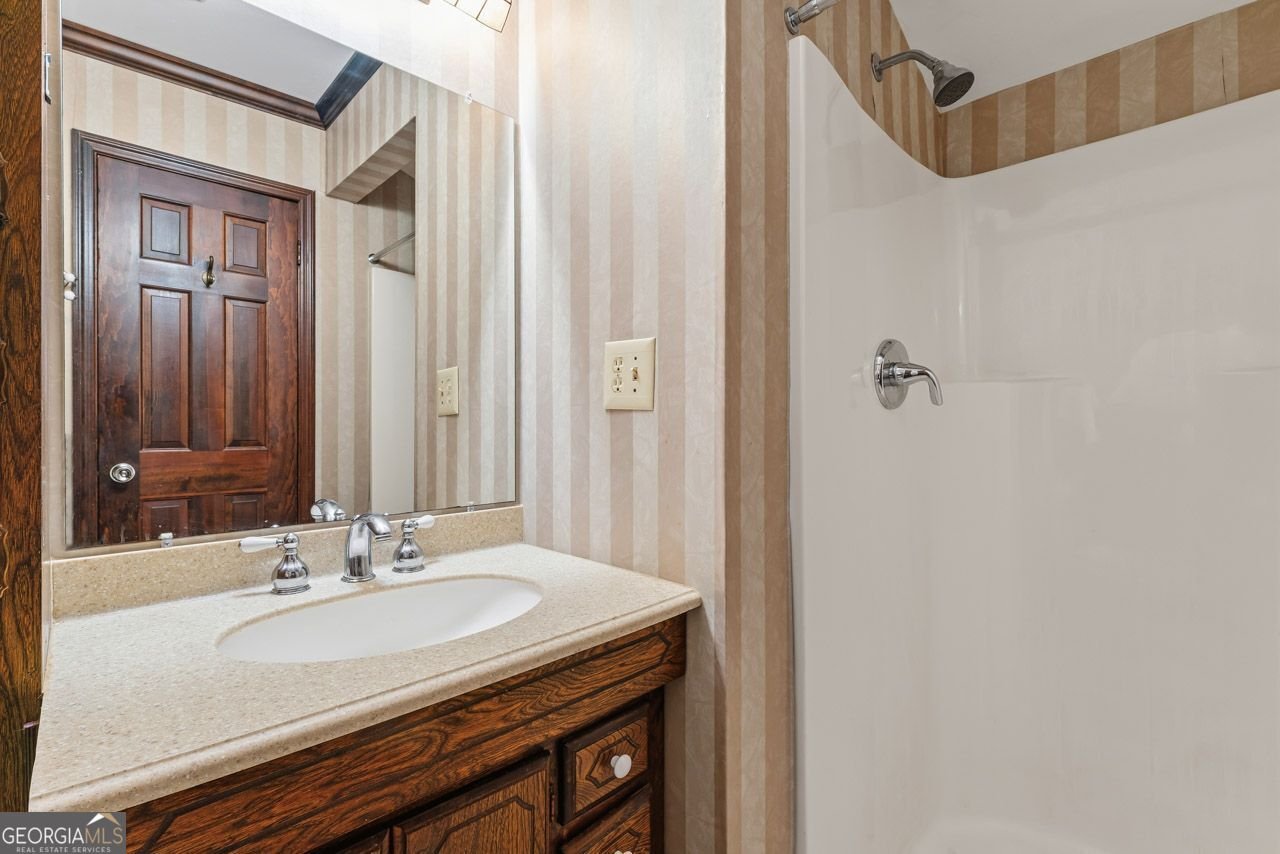 313 Nancy Court Lilburn - Photo 12