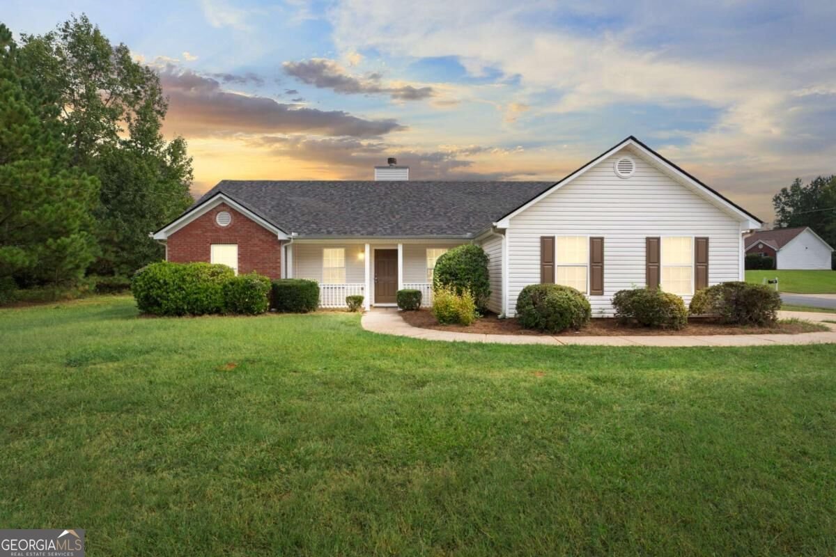 15 Amber Way Covington - main photo
