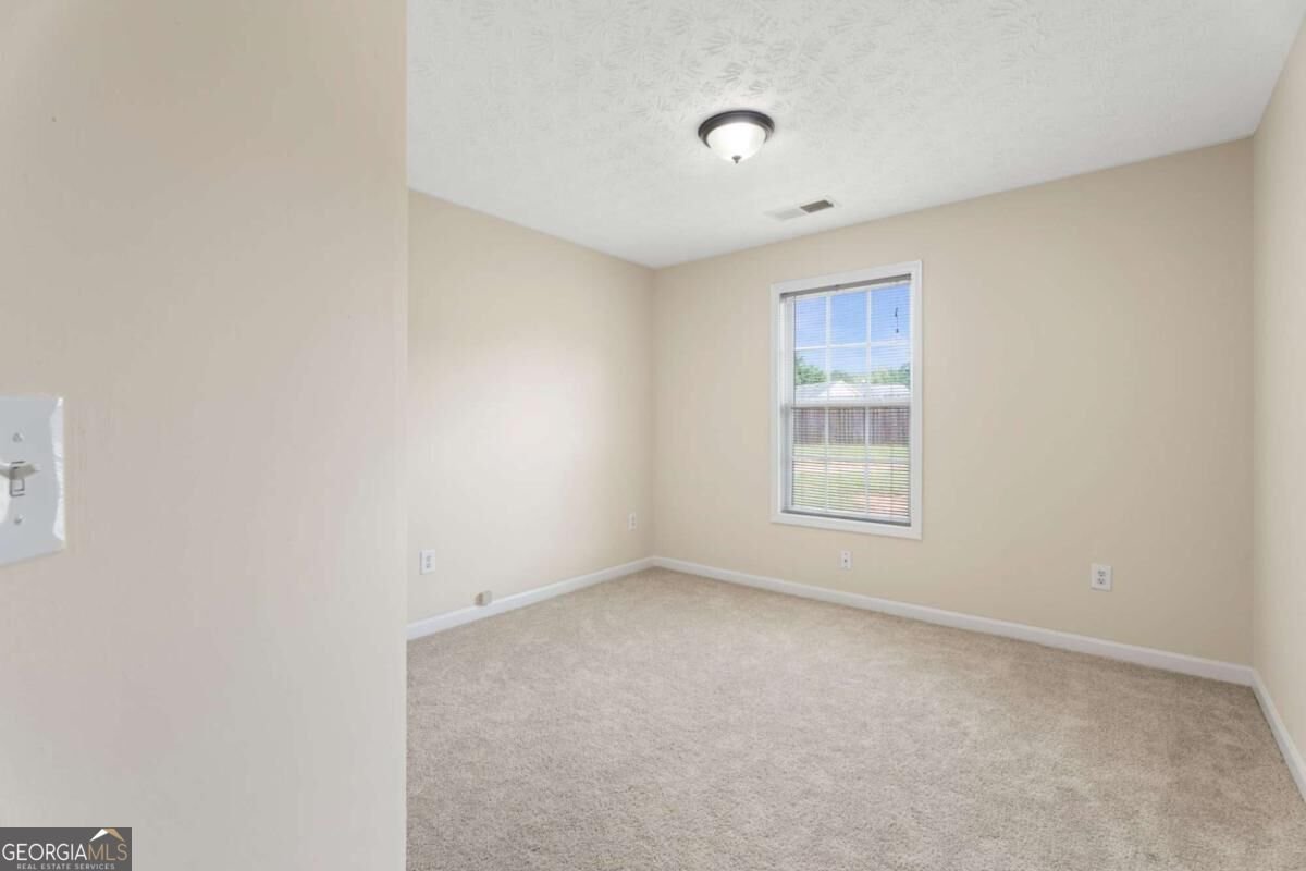 15 Amber Way Covington - Photo 24