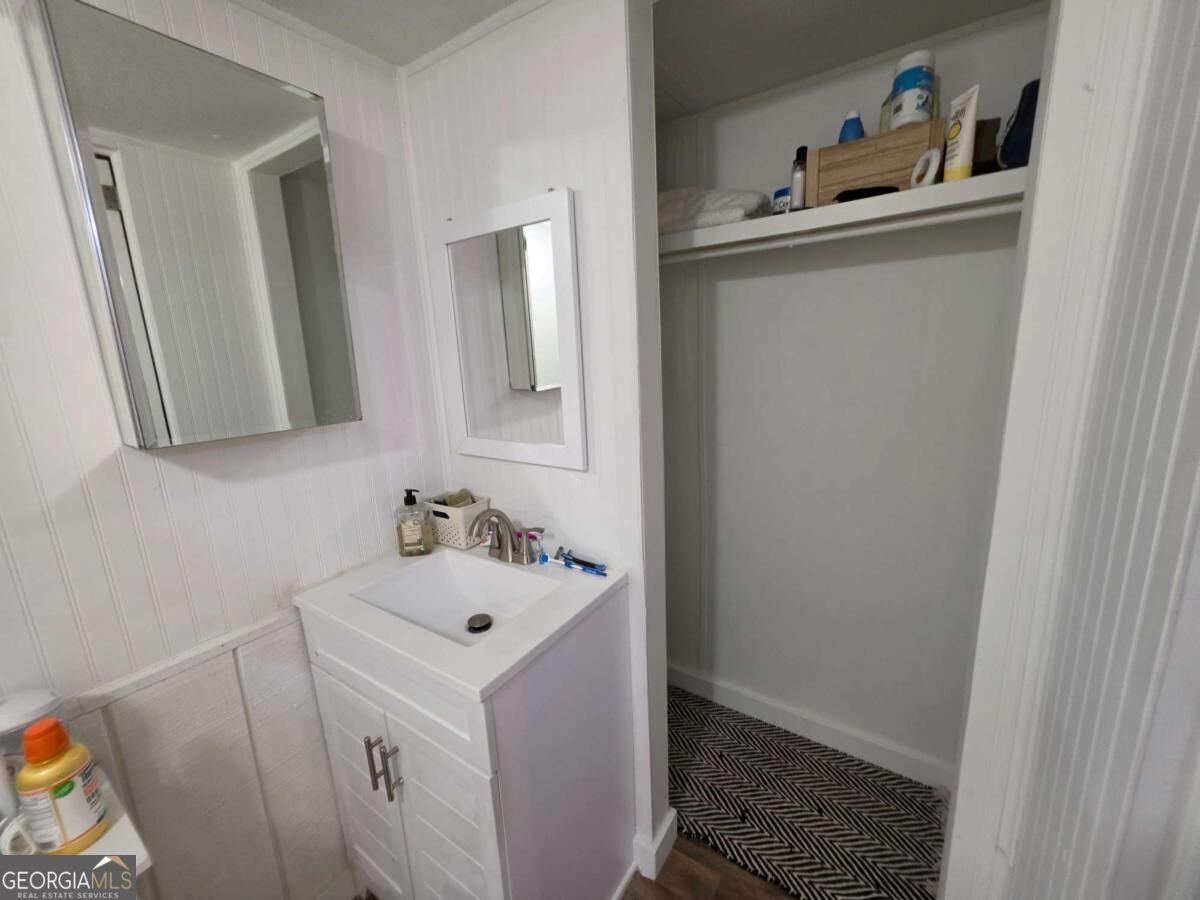 5170 Hurt Bridge Road Cumming - Photo 11