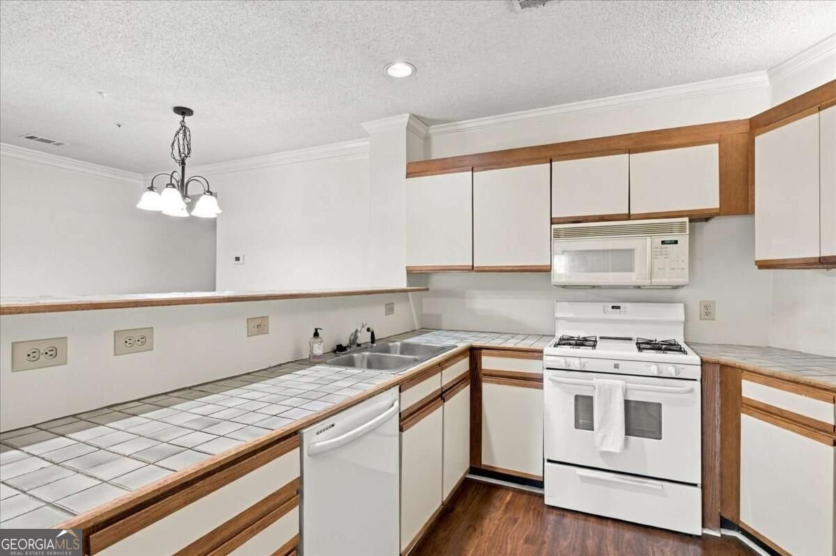 494 Sherman Way Decatur - Photo 18