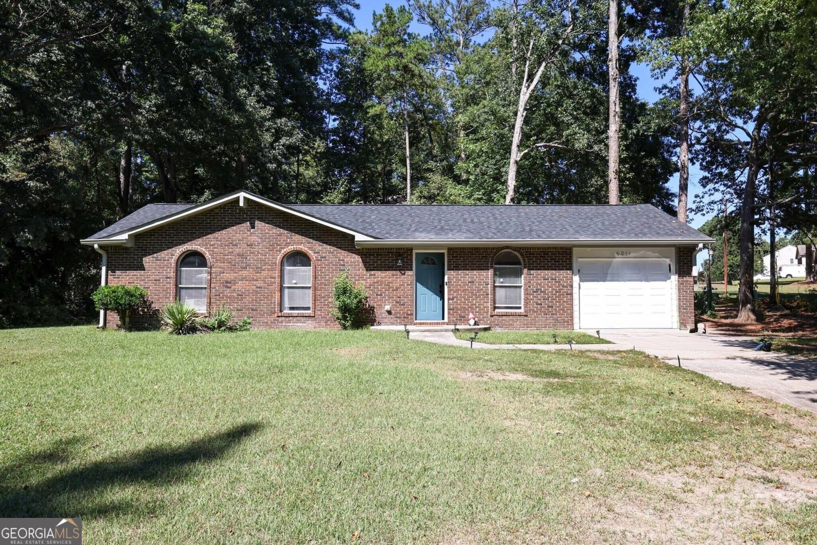 6011 Landover Circle Morrow - main photo