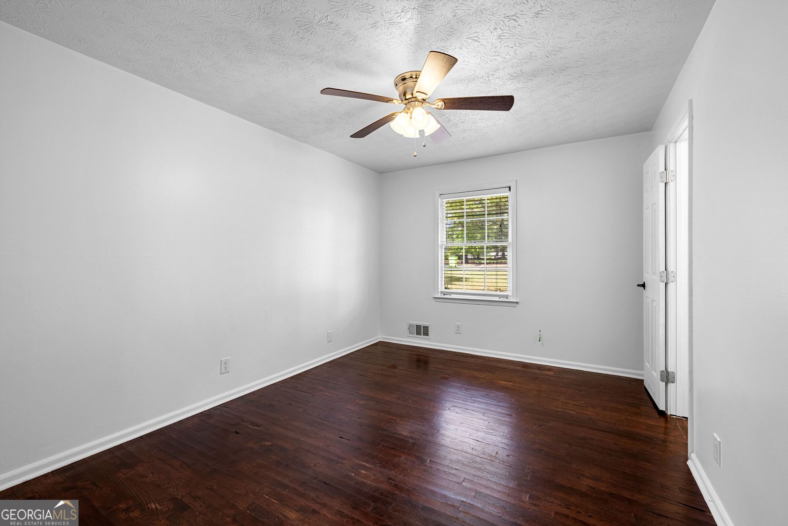 2045 Forest Drive Fayetteville - Photo 27