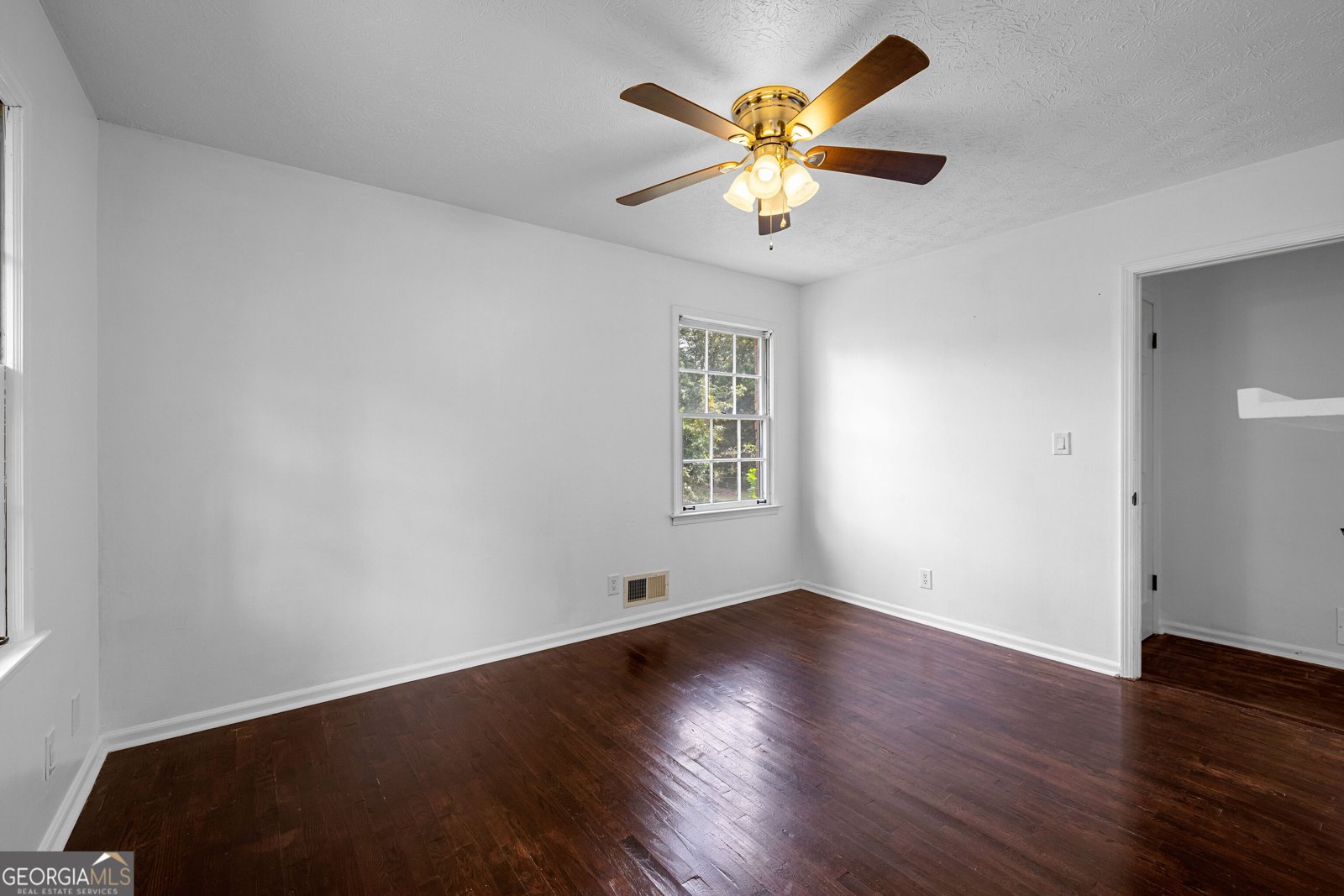 2045 Forest Drive Fayetteville - Photo 32