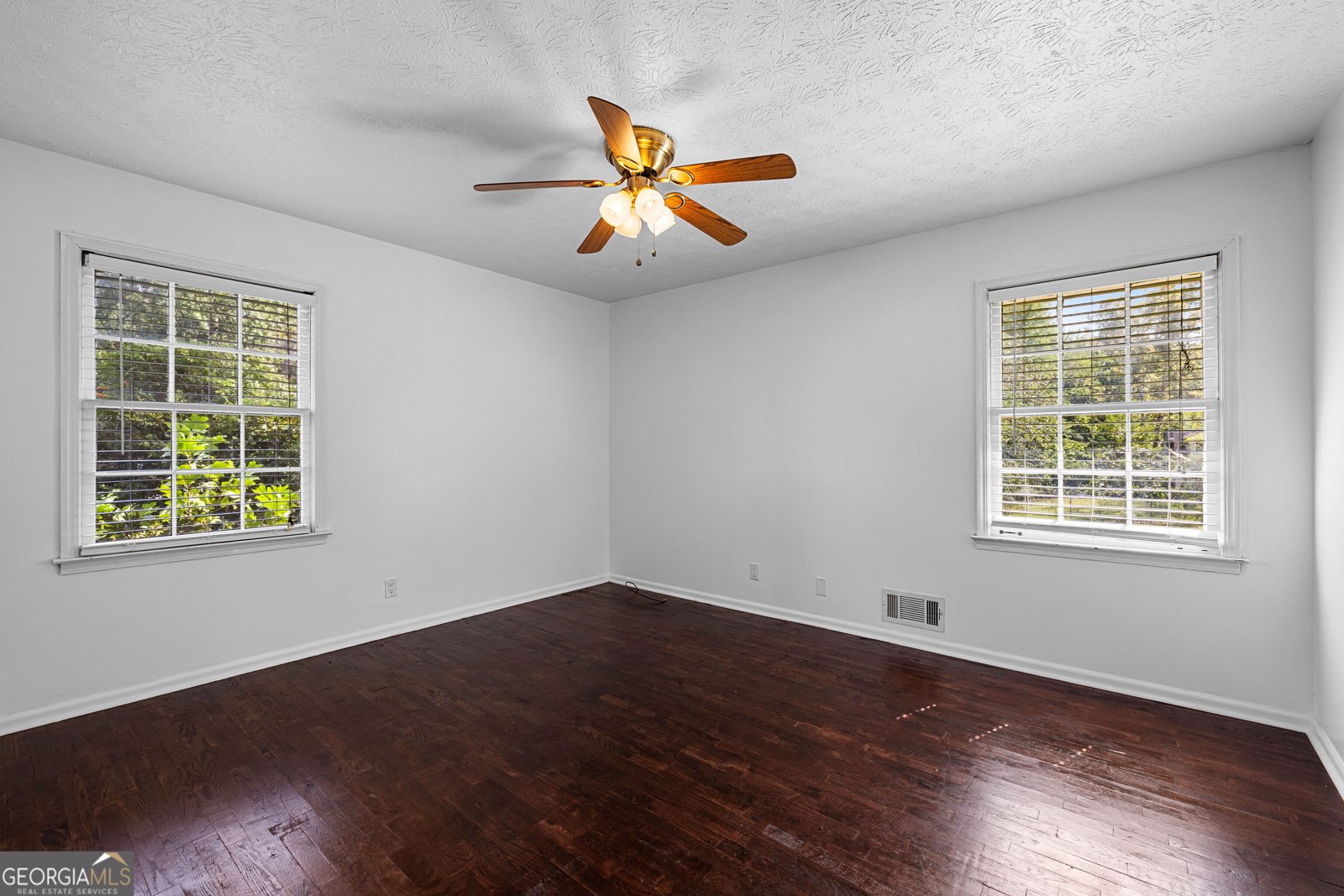 2045 Forest Drive Fayetteville - Photo 35