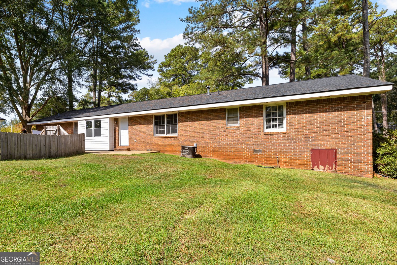 2045 Forest Drive Fayetteville - Photo 51