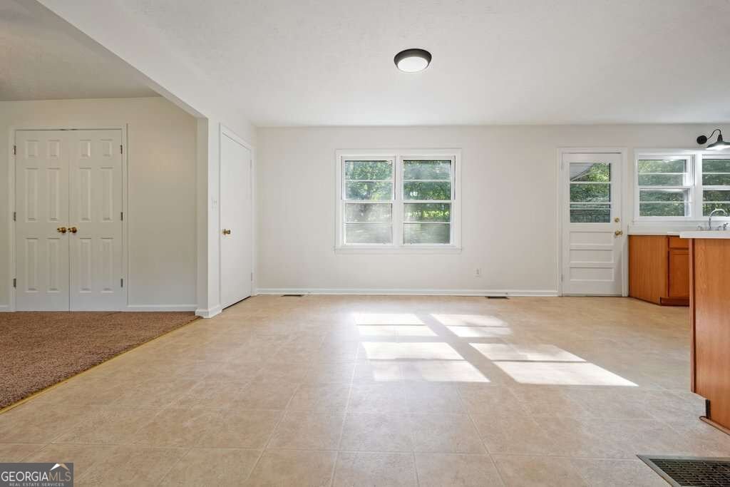 7146 Old Beulah Road Lithia Springs - Photo 17