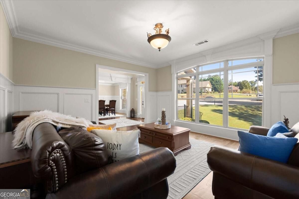 6581 Misty Harbor Court Flowery Branch - Photo 9