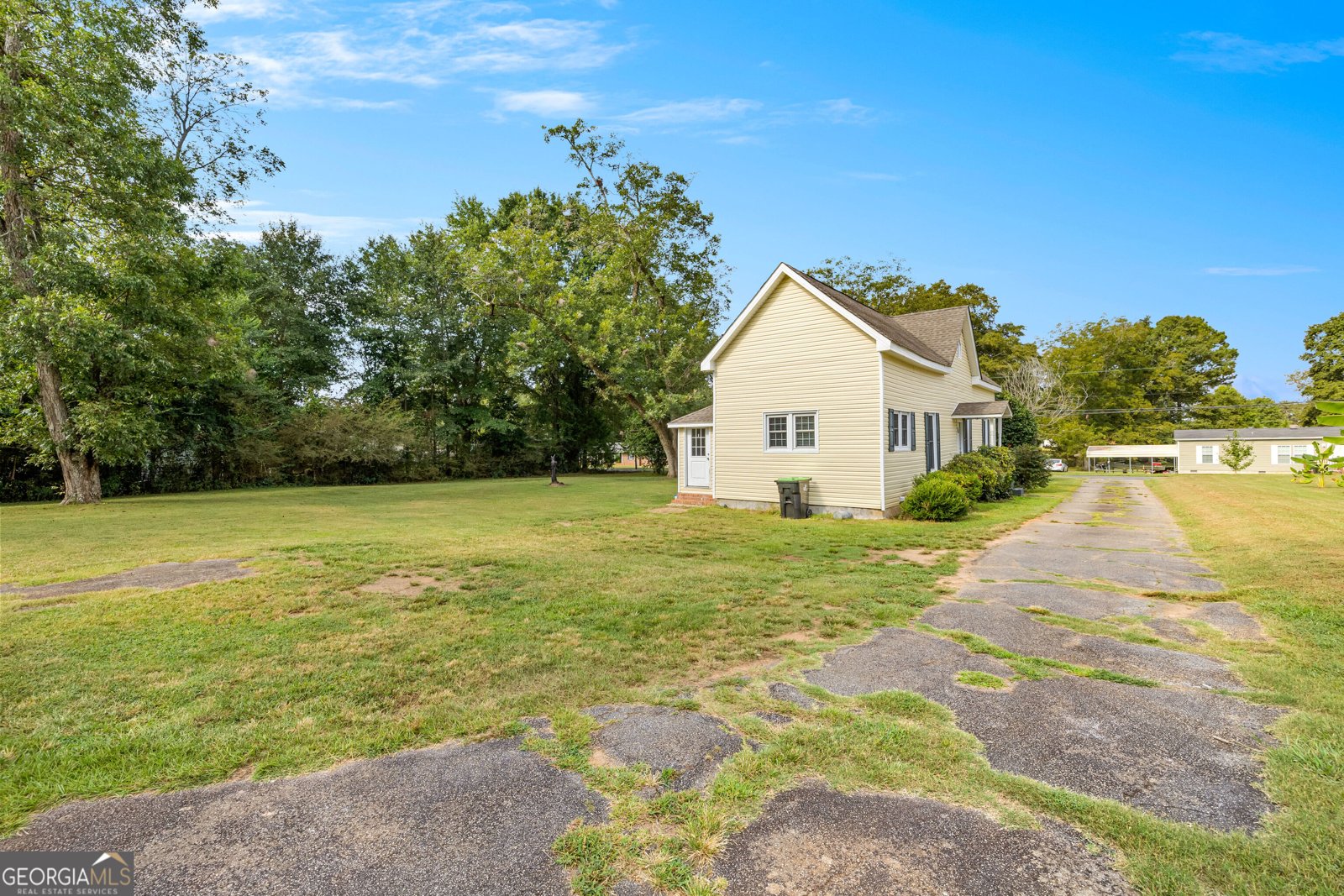 95 College Street Yatesville - Photo 31