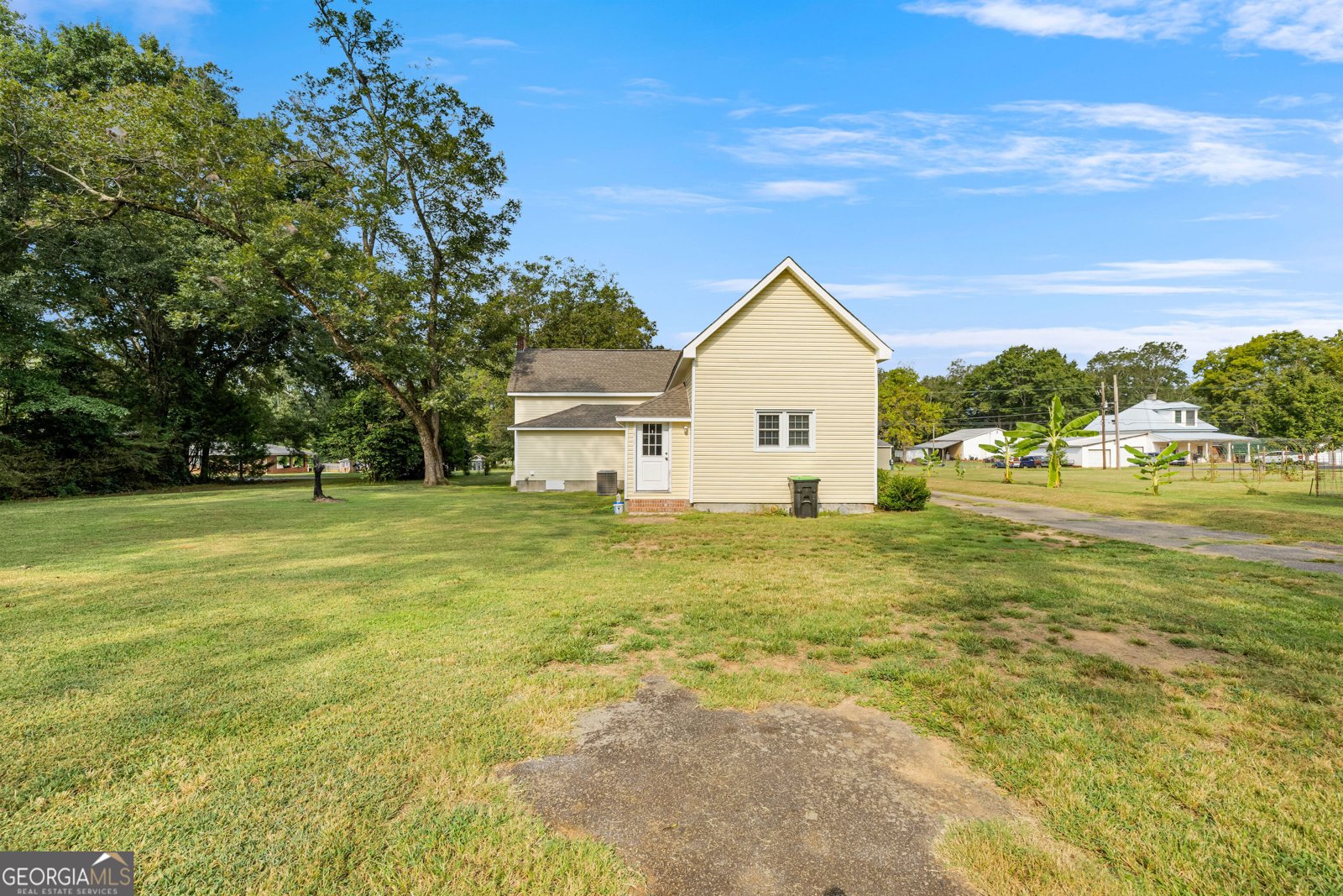 95 College Street Yatesville - Photo 34