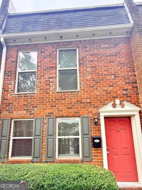175 River Drive Sandy Springs - main photo