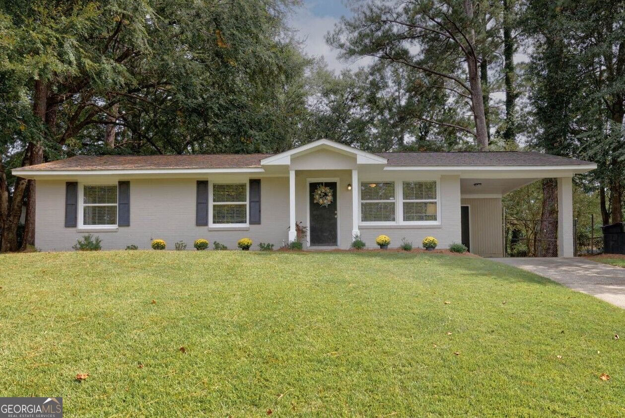 5610 Jamestown Drive Columbus - main photo