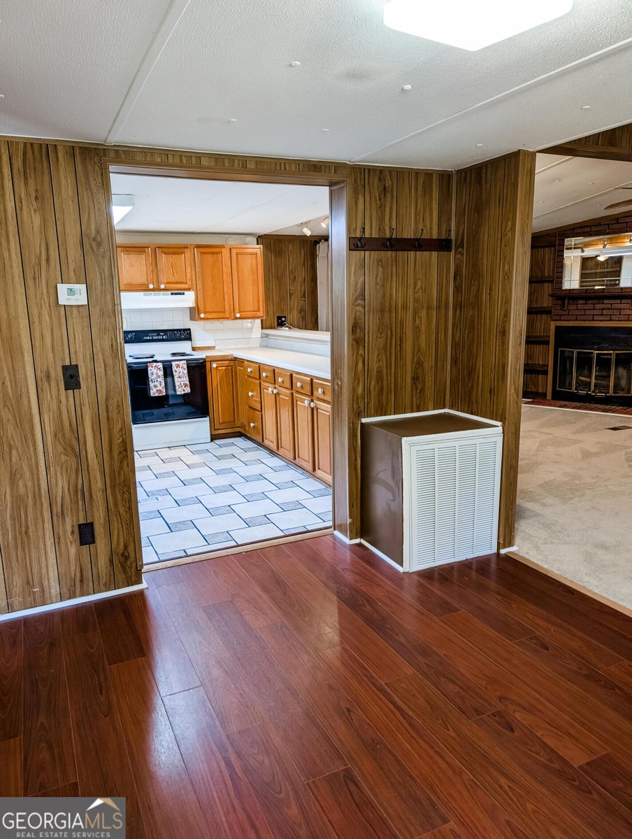 3300 Hamlin Road Lizella - Photo 8