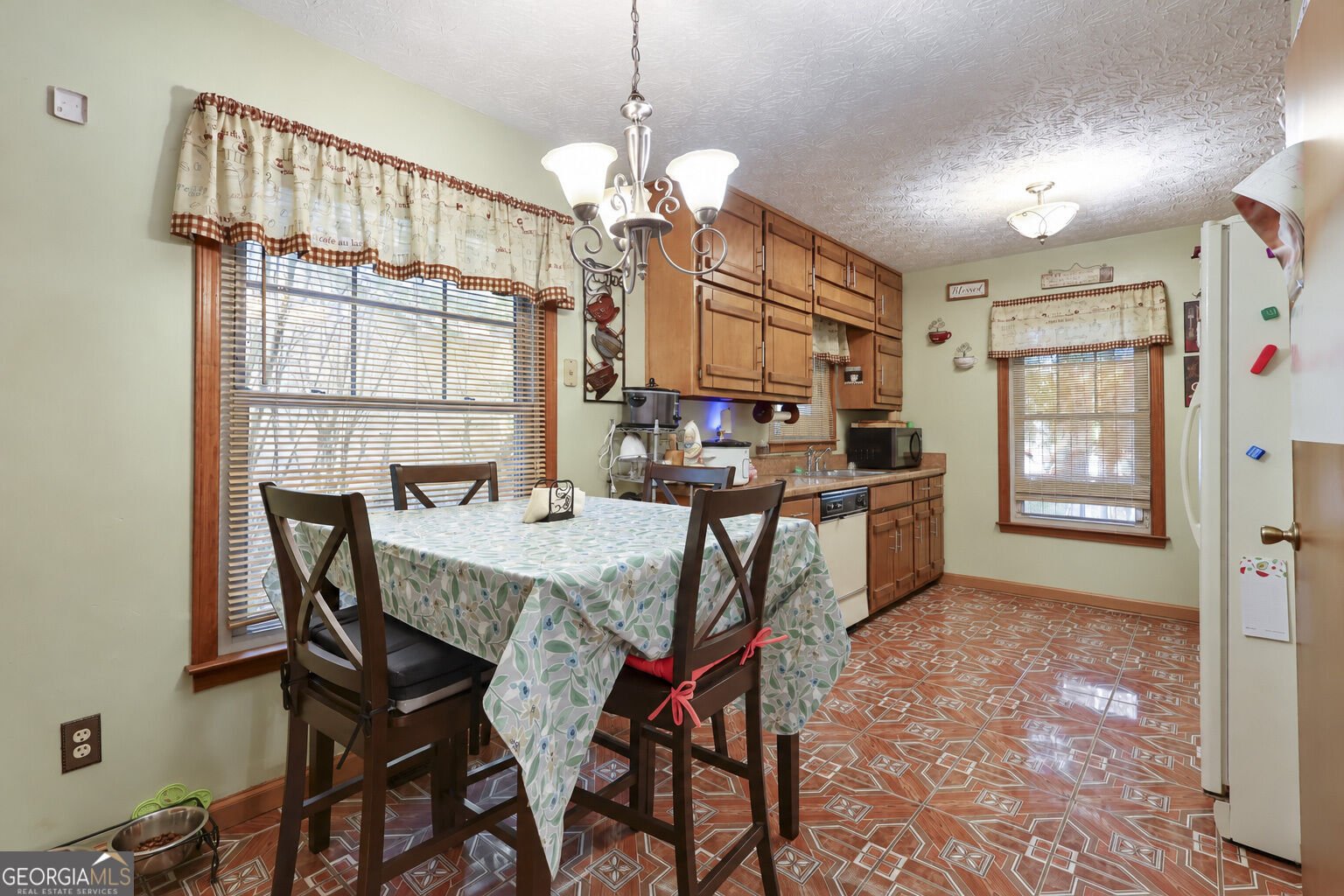 1643 Hearthstone Way Jonesboro - Photo 8