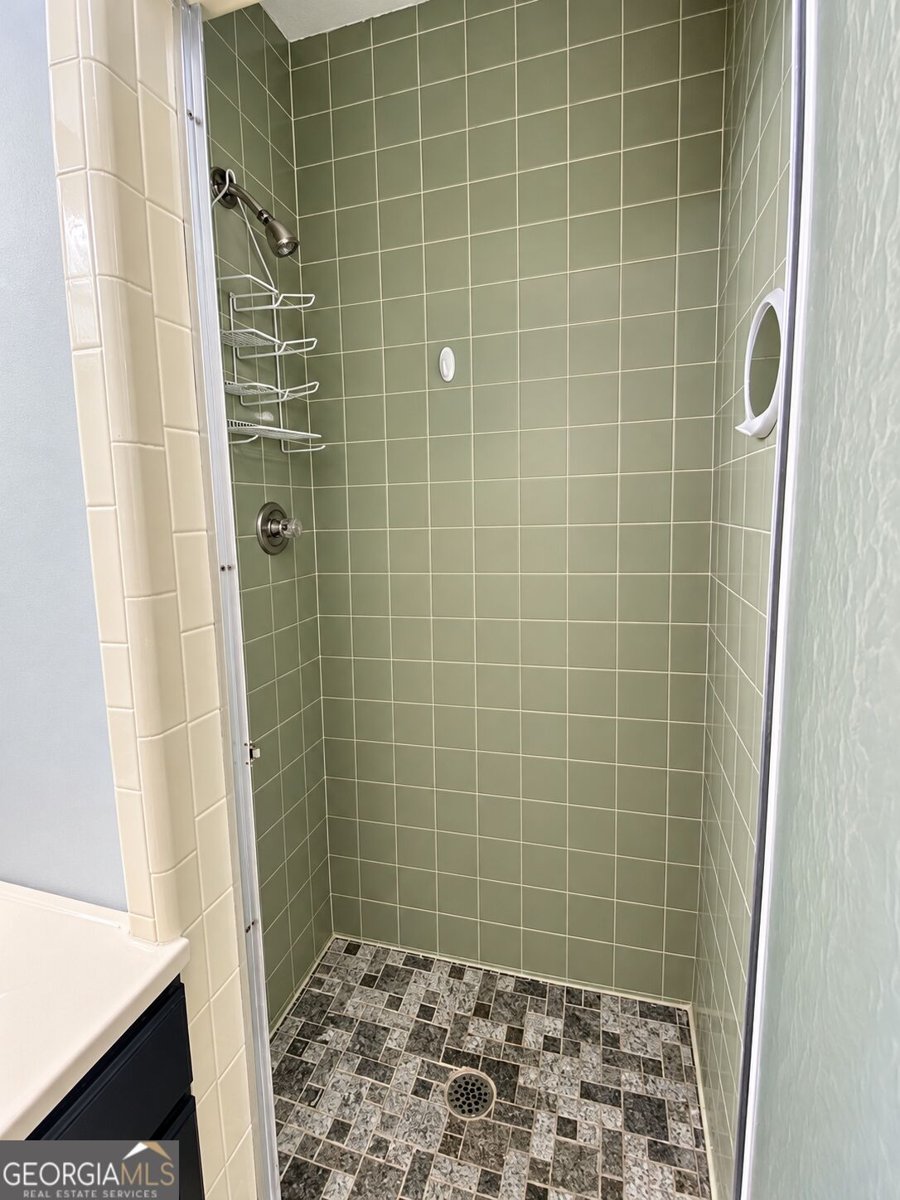 404 Ponderosa Drive Thomaston - Photo 18