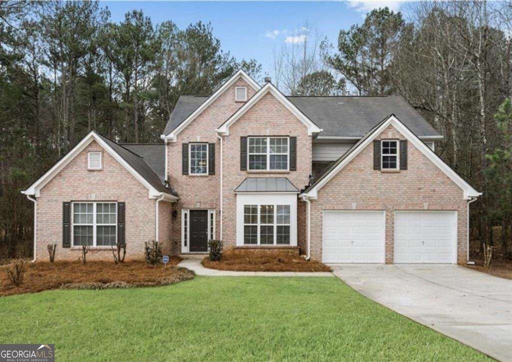 365 Dominique Court Fayetteville - main photo
