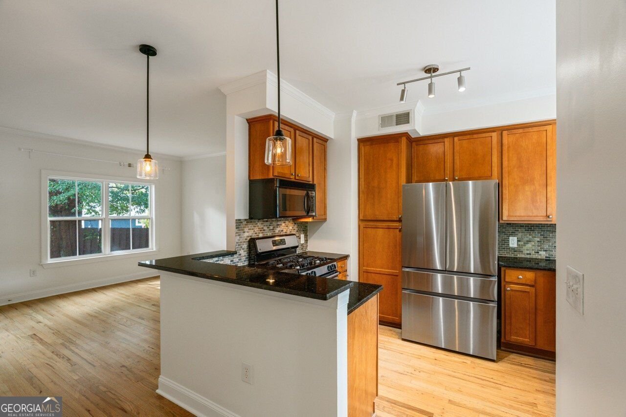 242 Carlyle Park Drive Atlanta - Photo 8