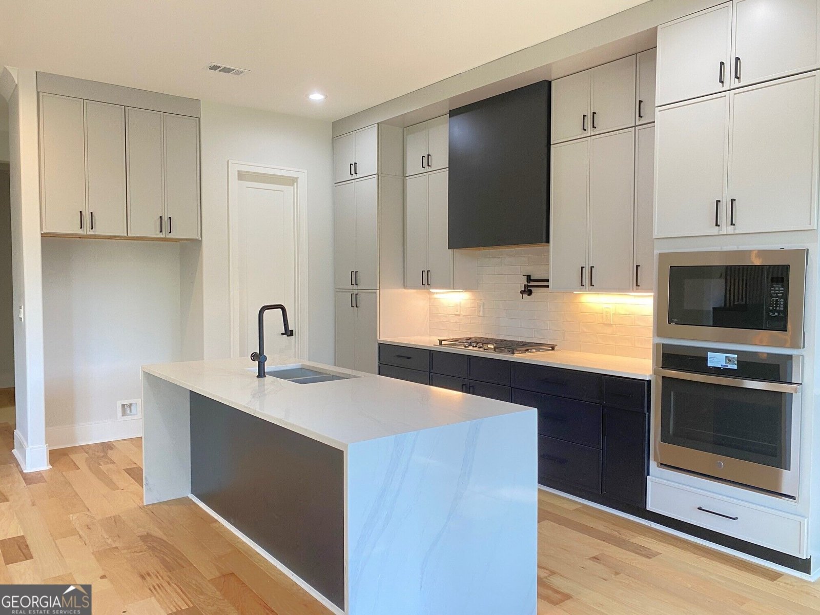 4194 Matisse Lane Fairburn - Photo 9