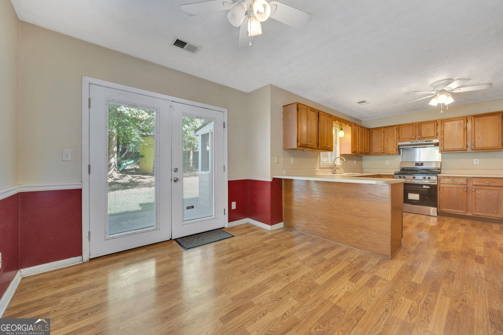 35 Sarah Court Covington - Photo 16
