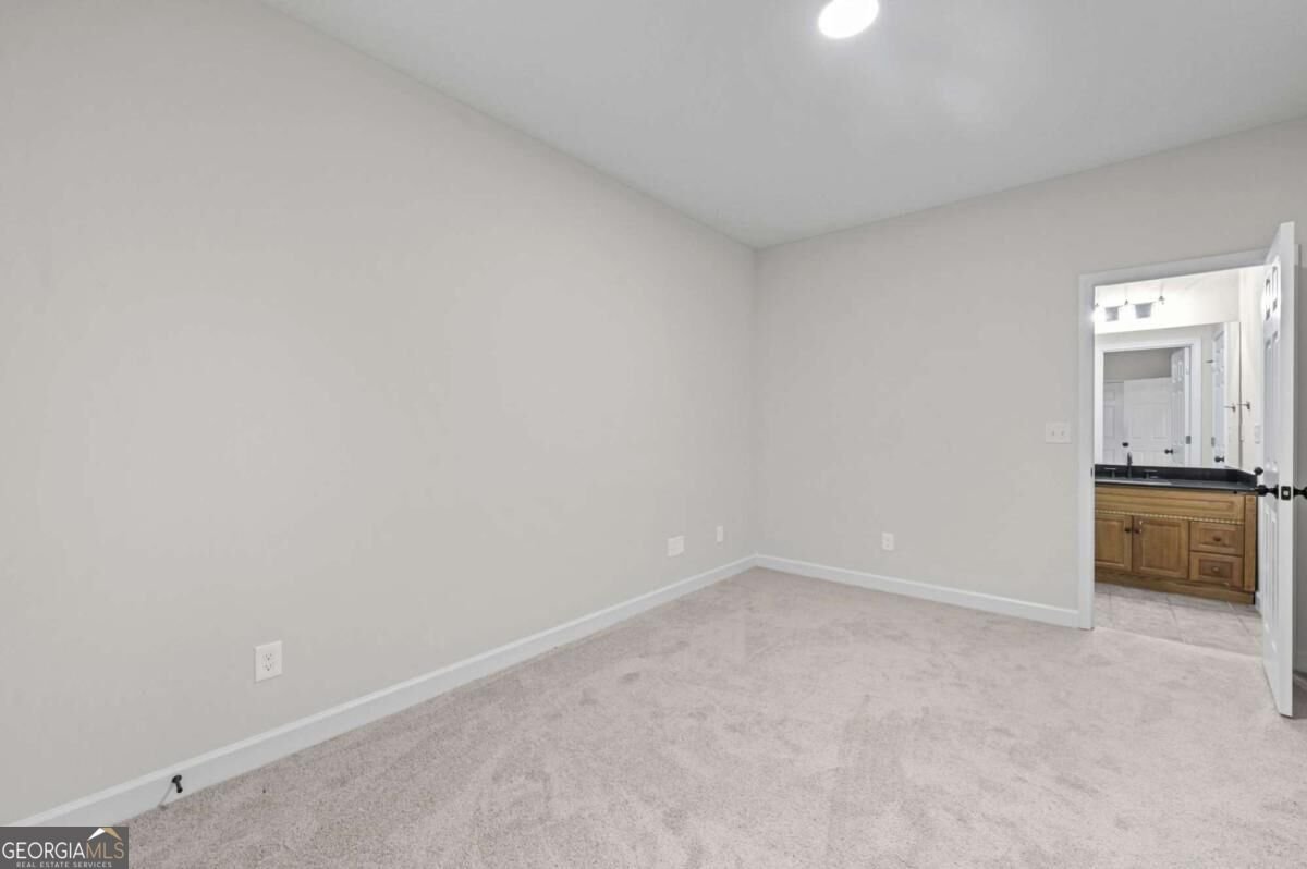 625 Kingsport Drive Roswell - Photo 33