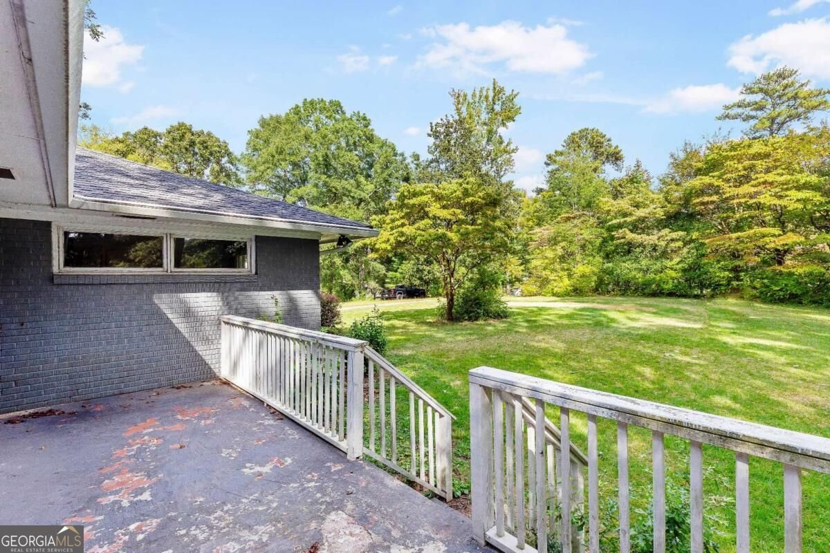 5720 Crabapple Drive Mableton - Photo 17