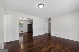 899 Glochester Place Norcross - Photo 6
