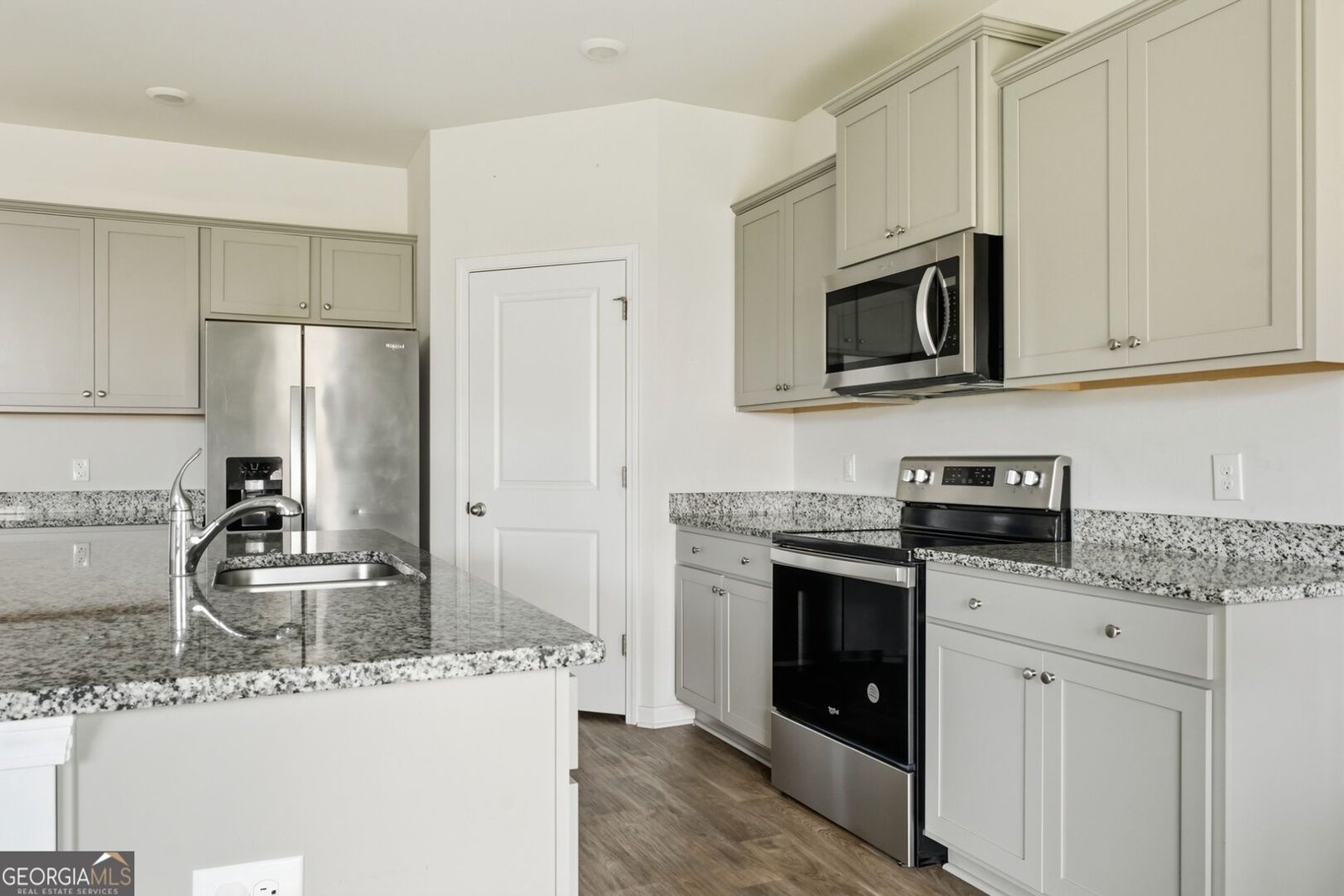 352 Wedge Circle Richmond Hill - Photo 11