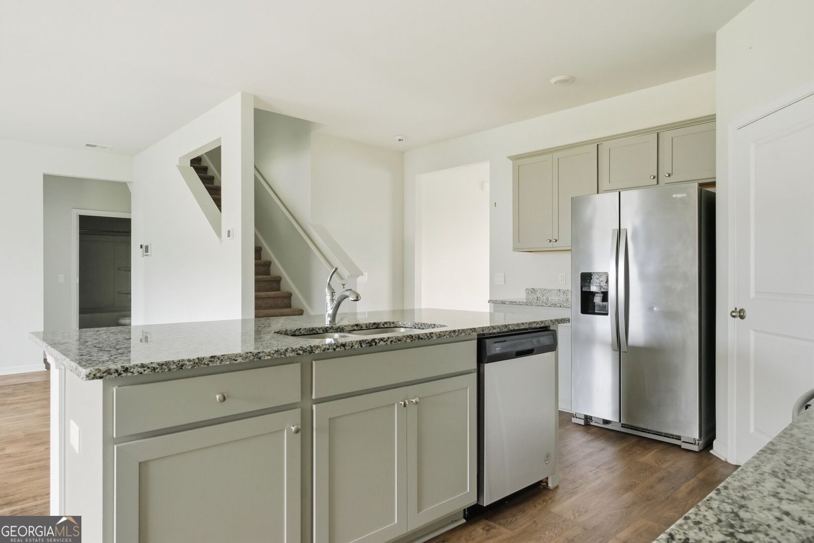 352 Wedge Circle Richmond Hill - Photo 12