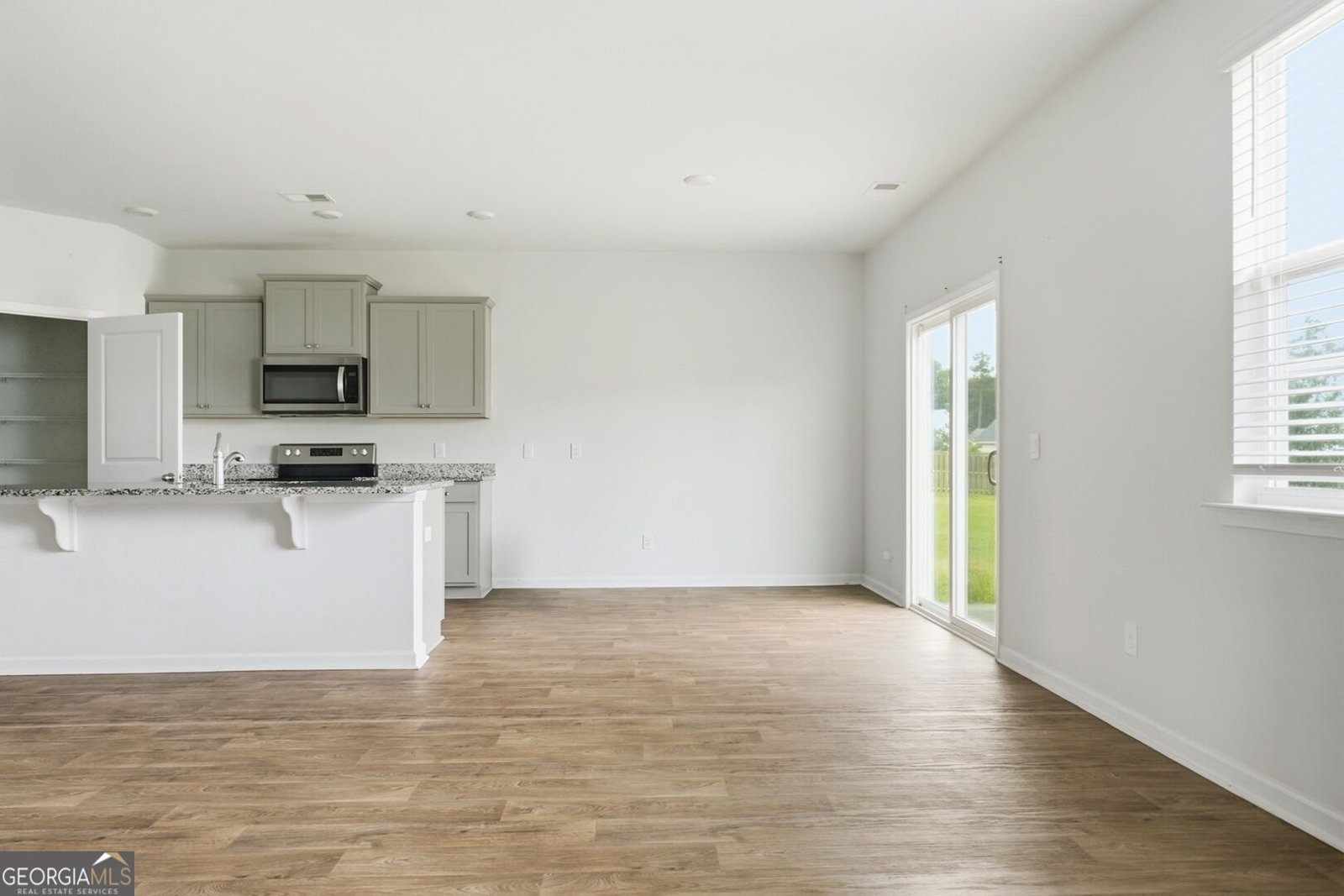 352 Wedge Circle Richmond Hill - Photo 18