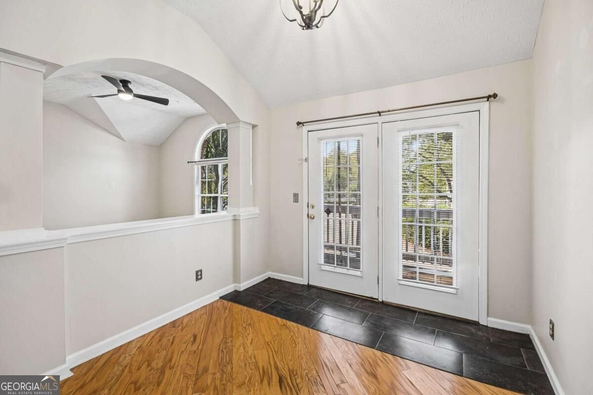 4331 Orchard Park Court Stone Mountain - Photo 8