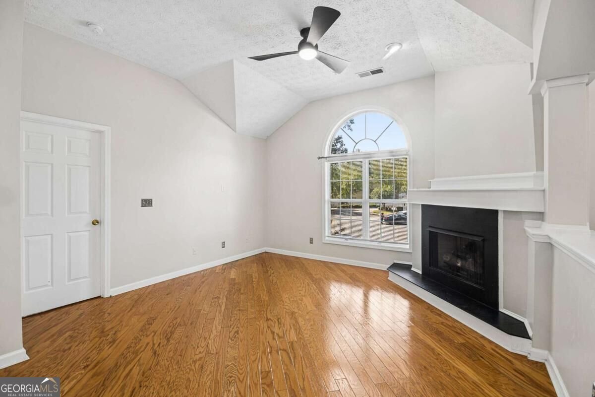 4331 Orchard Park Court Stone Mountain - Photo 9