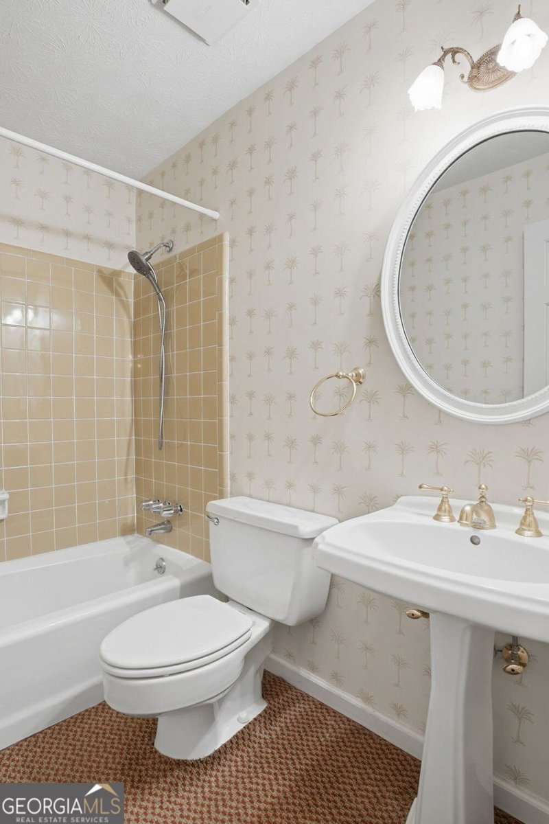 1668 Withmere Way Dunwoody - Photo 32