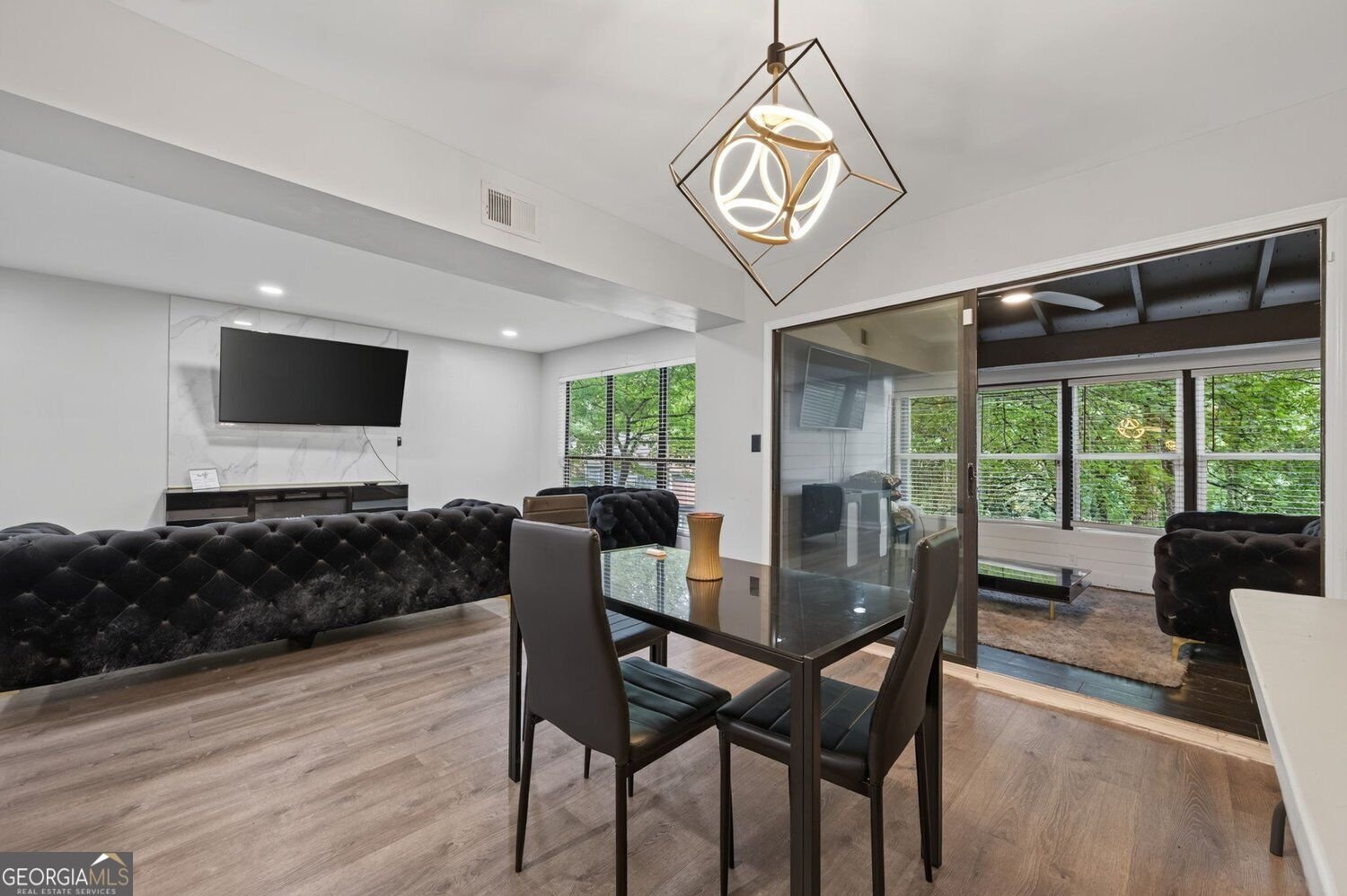 1039 Mariners Court Stone Mountain - Photo 19